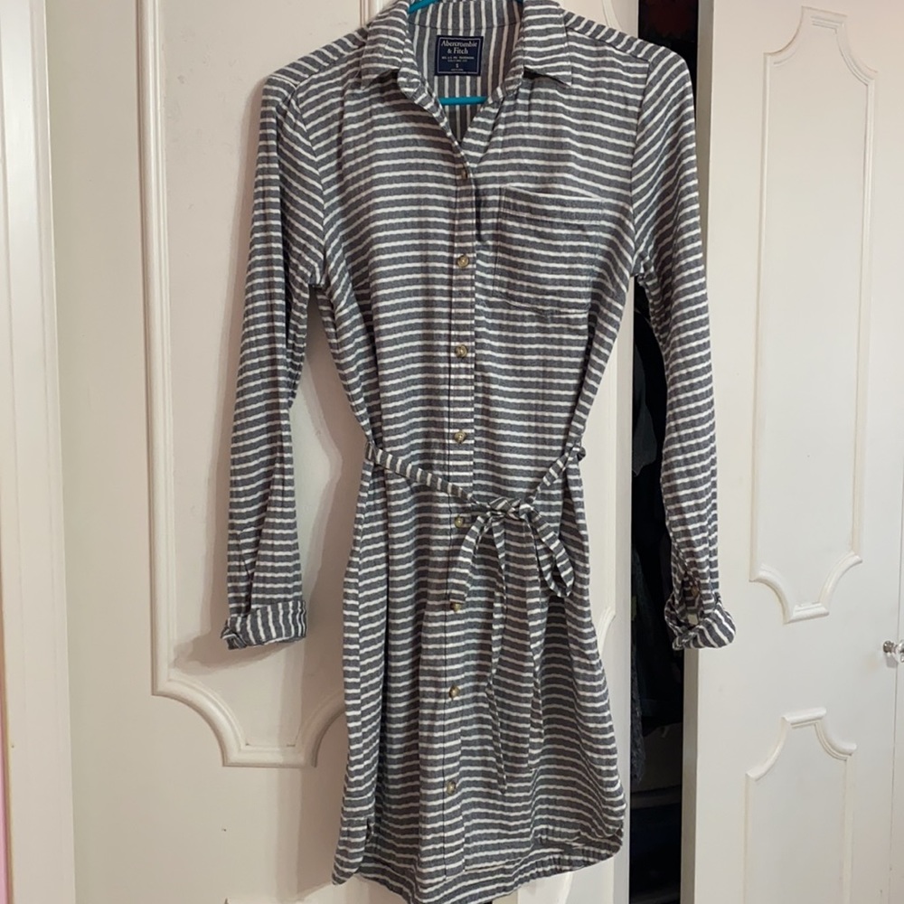 Abercrombie & Fitch stripe tie dress
